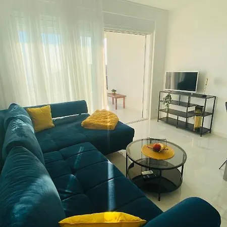 Sunshine House Makarska With Free Beach Parking Exterior photo