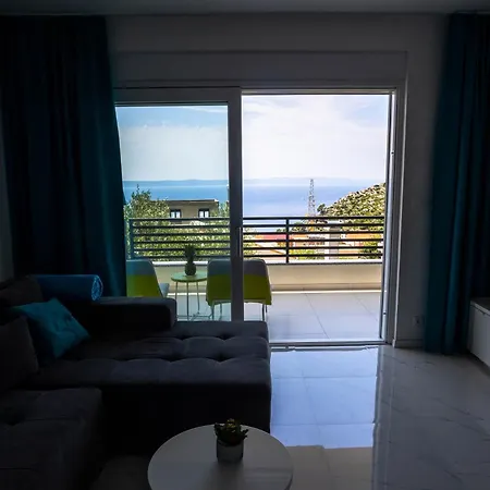 Sunshine House Makarska With Free Beach Parking Exterior photo