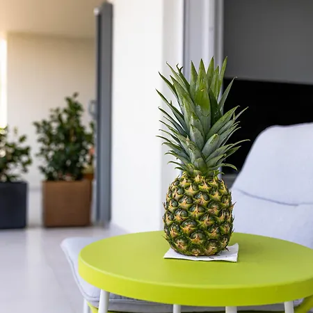 Sunshine House Makarska With Free Beach Parking Exterior photo