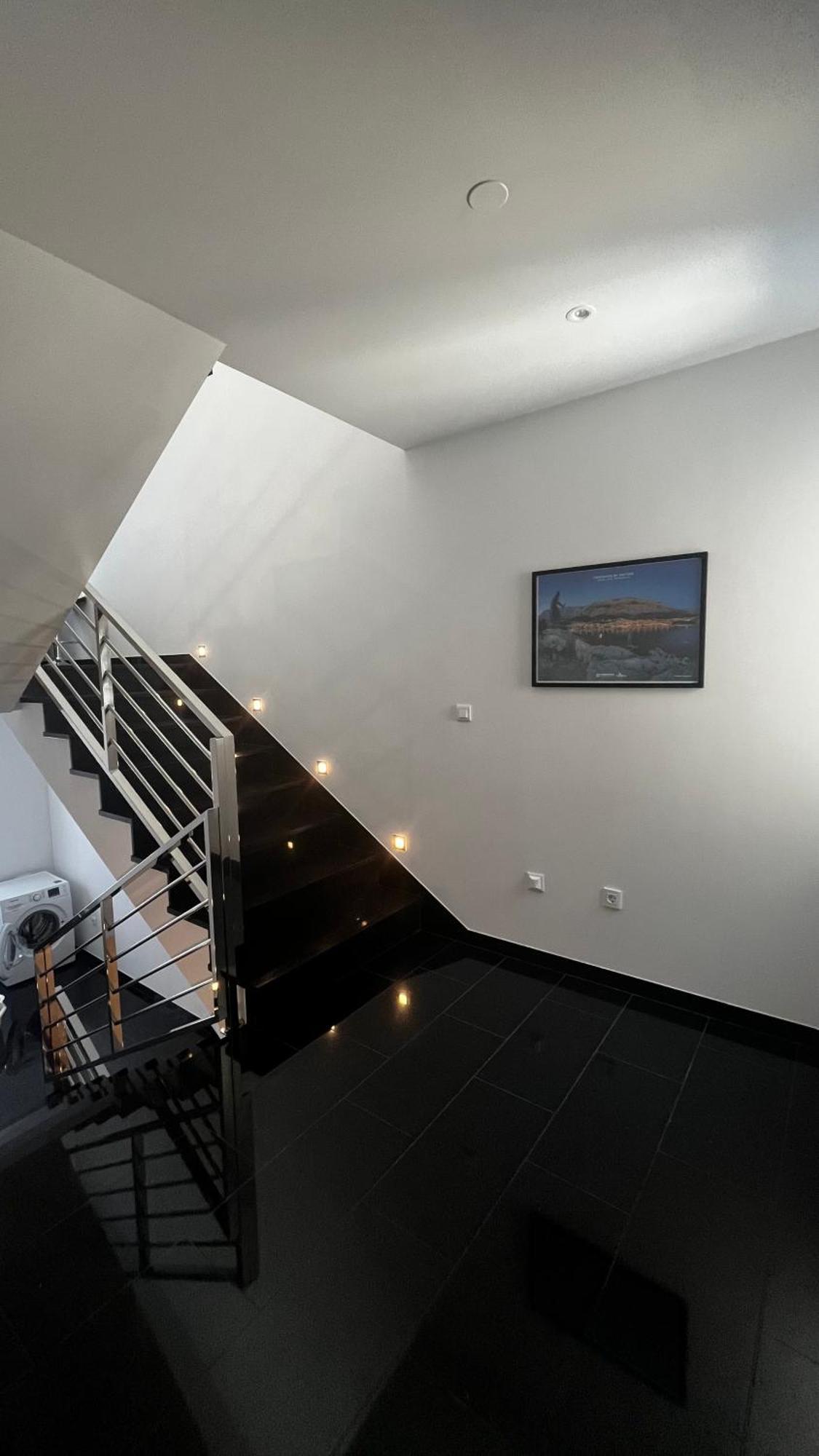 Sunshine House With Free Parking Makarska