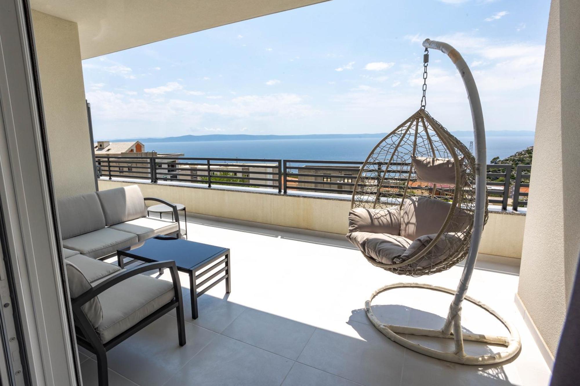 Sunshine House With Free Parking * Makarska